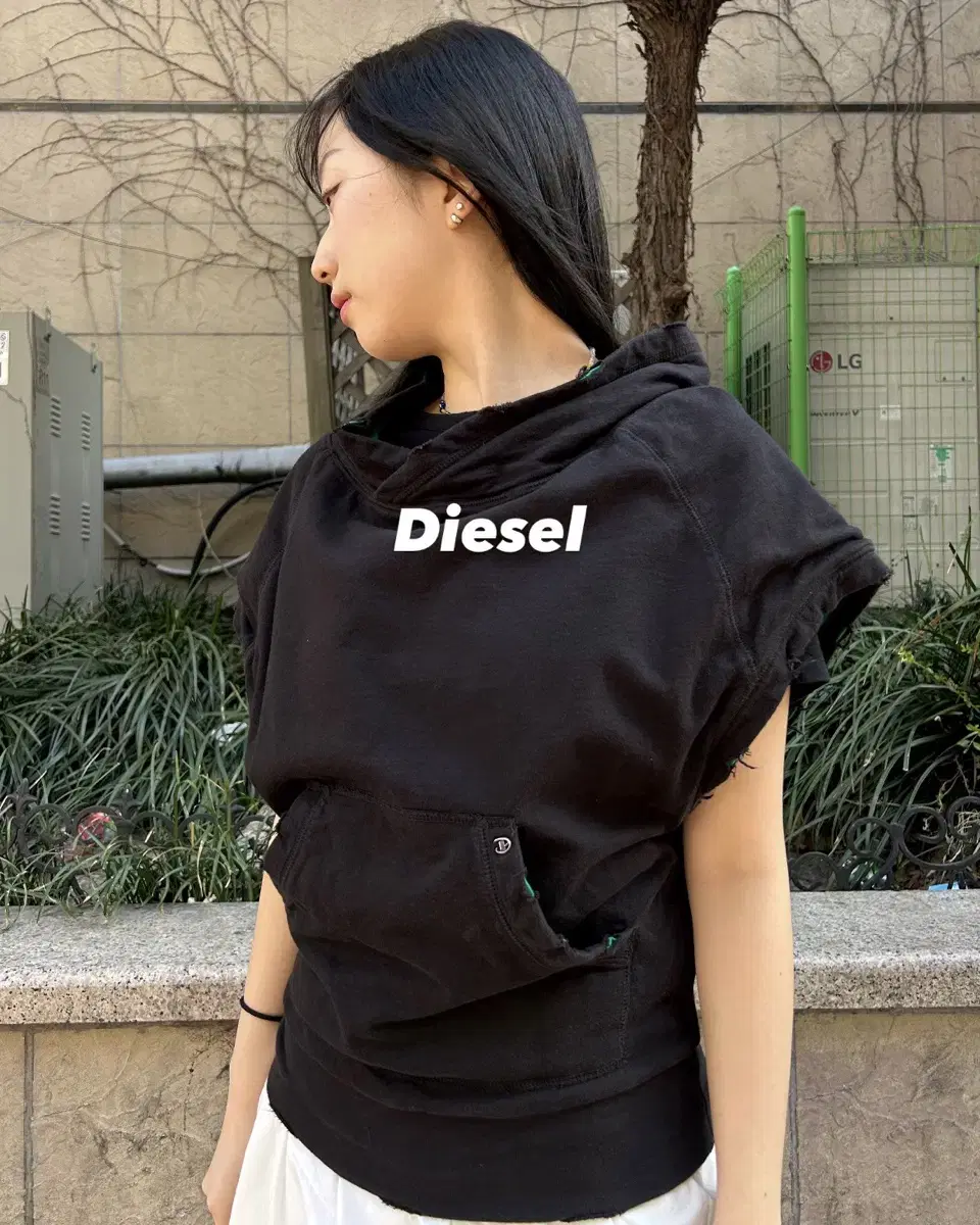 디젤 스틸 로고  스웻 반팔 맨투맨
