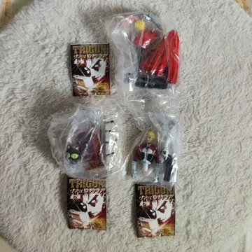 트라이건 리얼 피규어 가챠 3종류