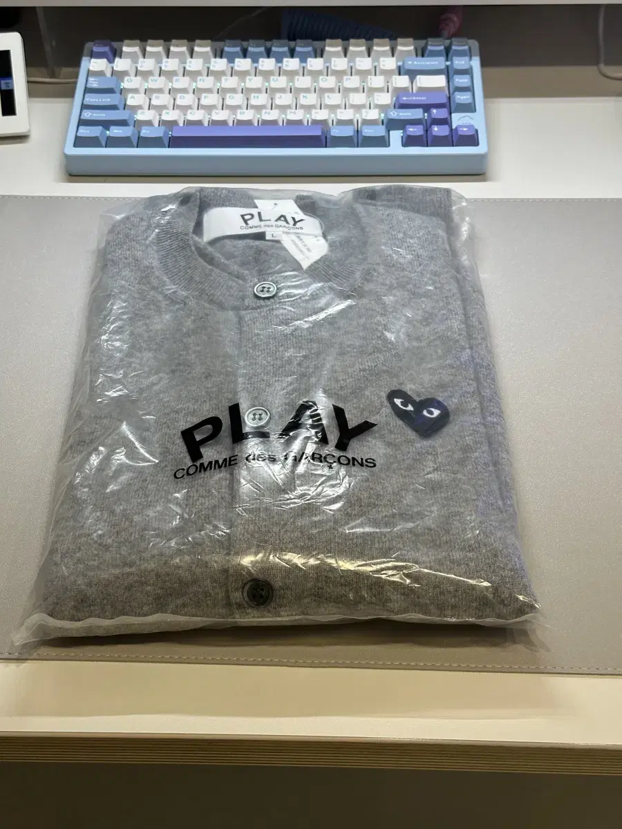Comme des Garcons Black Emblem Cardigan L sealed new product