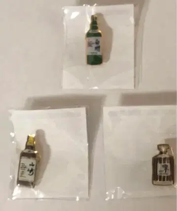 야마자키 위스키, 화이트 위스키, 위스키 히비키 핀 배지 세트