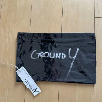 요지 야마모토 GROUND y의 클러치 백