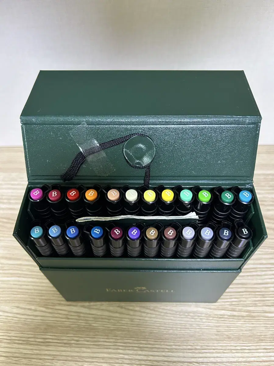 Faber-Castell Artist Pen 24 Colors