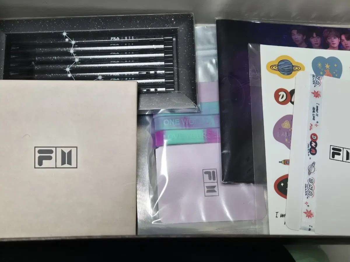 방탄 휠라 콜라보 굿즈