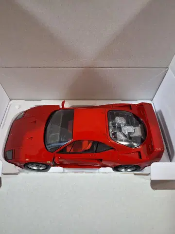 노레브 Ferrari F40 1/12 레드