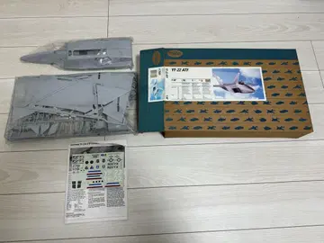 YF-22 A/TF 1/32 프라모델 미조립