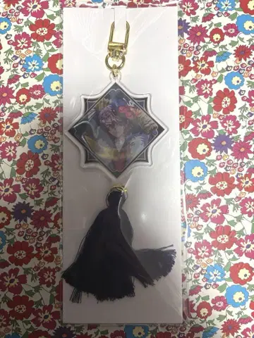 니지산지 와타에 우마가사키 아크릴 키링