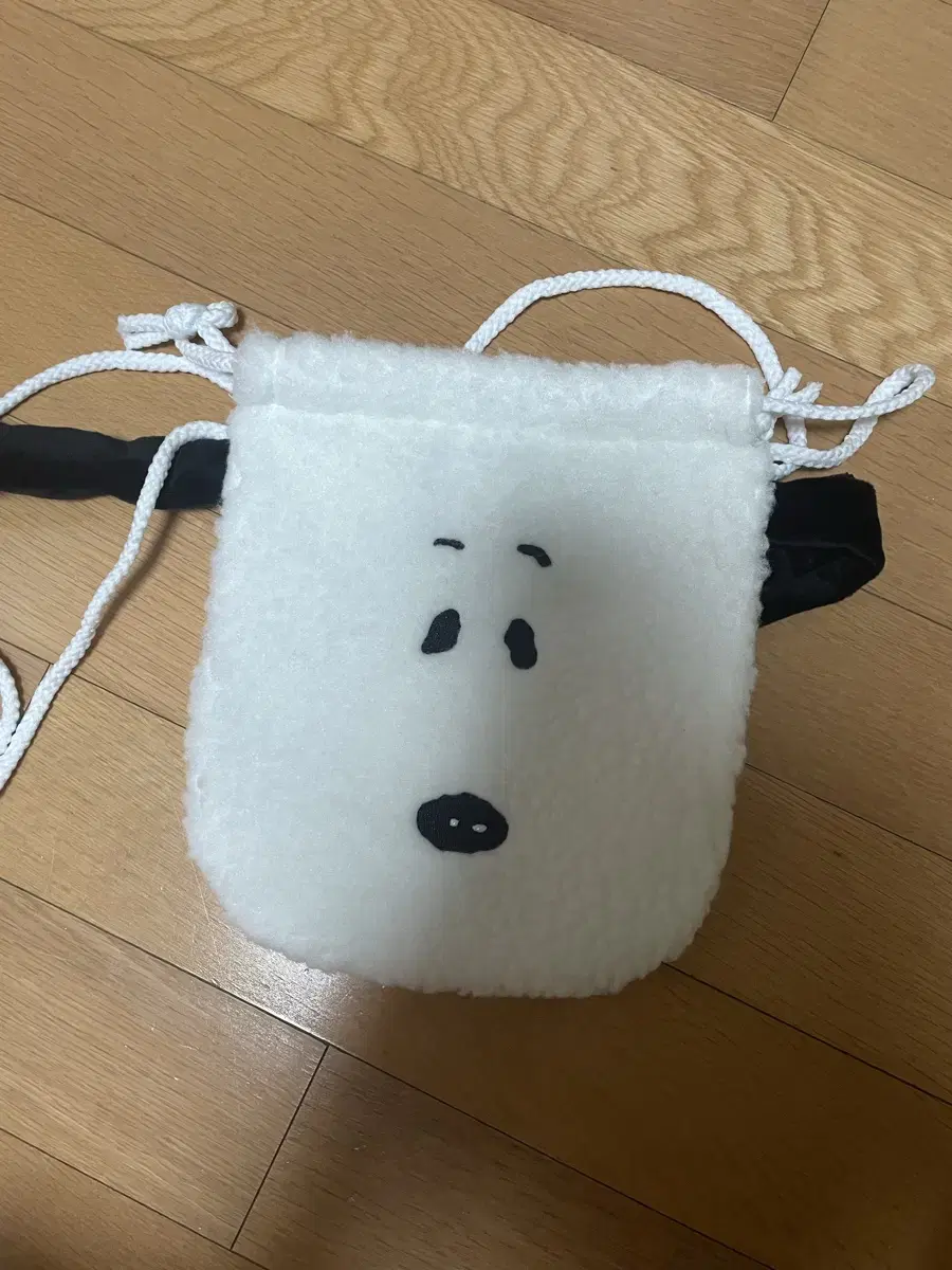피넛츠 스누피 굿즈 가방