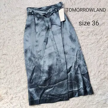 [택 포함] TOMORROWLAND 새틴 스커트 아세테이트 실버 블루