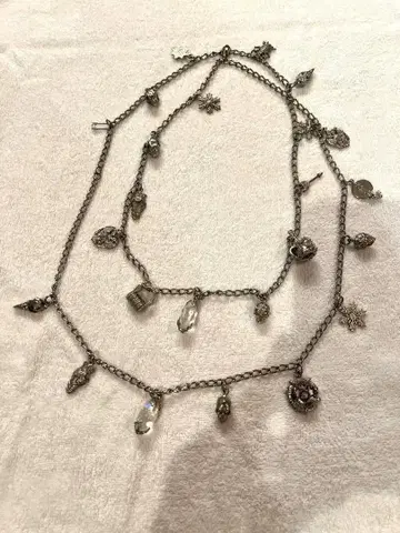 알렉산더 맥퀸 Alexander McQueen 롱 목걸이