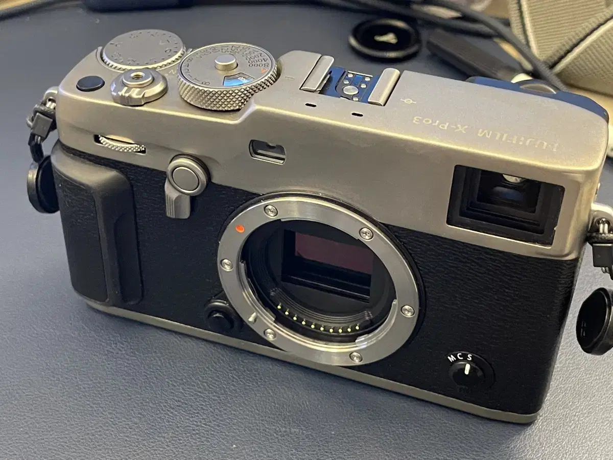 후지 x-pro3 듀라실버 구성품 다수 판매합니다