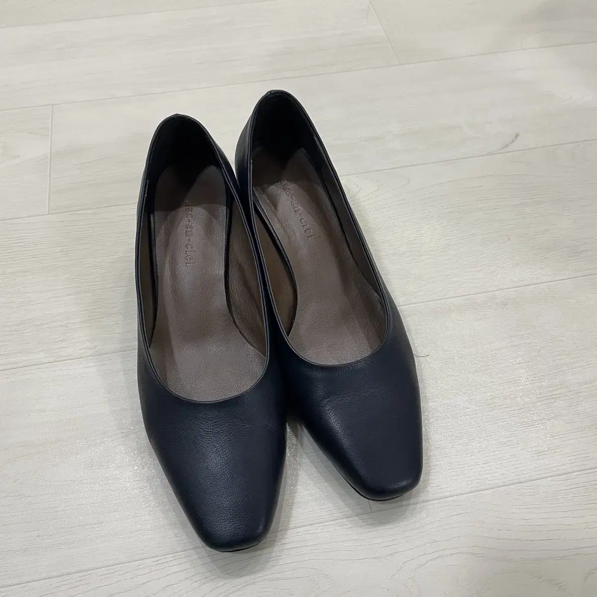 Arc'N'Ciel Handmade Shoes 240