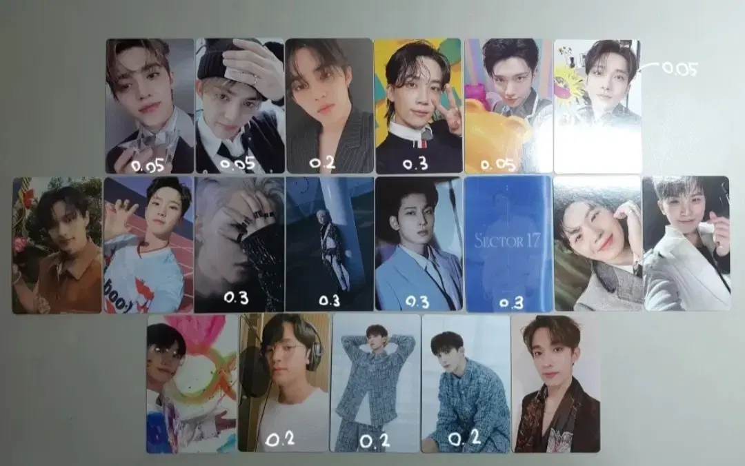 세븐틴 포카 에스쿱스정한조슈아준호시원우우지디에잇민규도겸승관버논디노