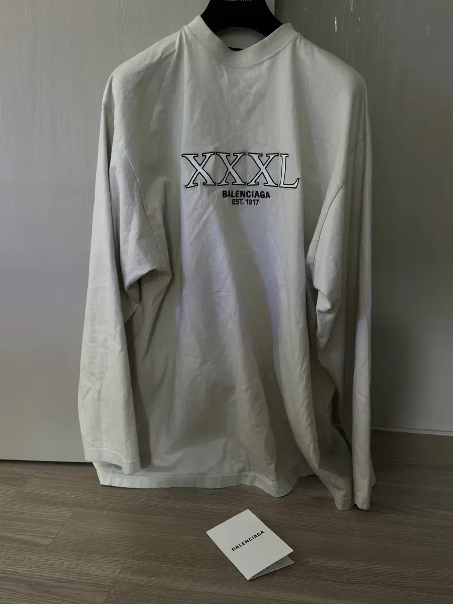발렌시아가 xxxl 긴팔 티셔츠 3xl