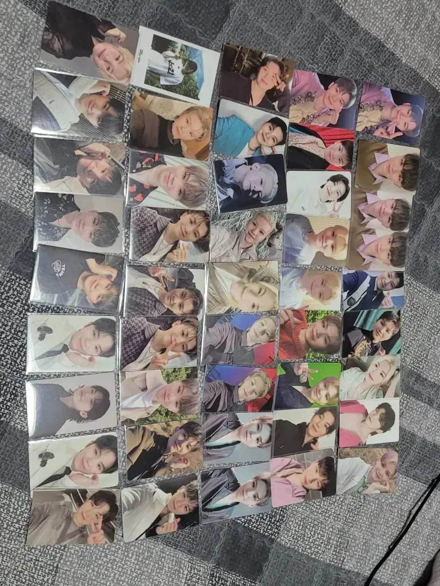 세븐틴 우지포카 팝니다 에스쿱스정한조슈아준호시원우민규도겸디에잇승관버논디노