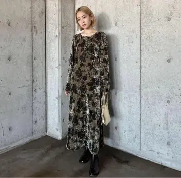 MOUSSY FITTED VELOUR 롱 드레스 벨벳 원피스 벨벳