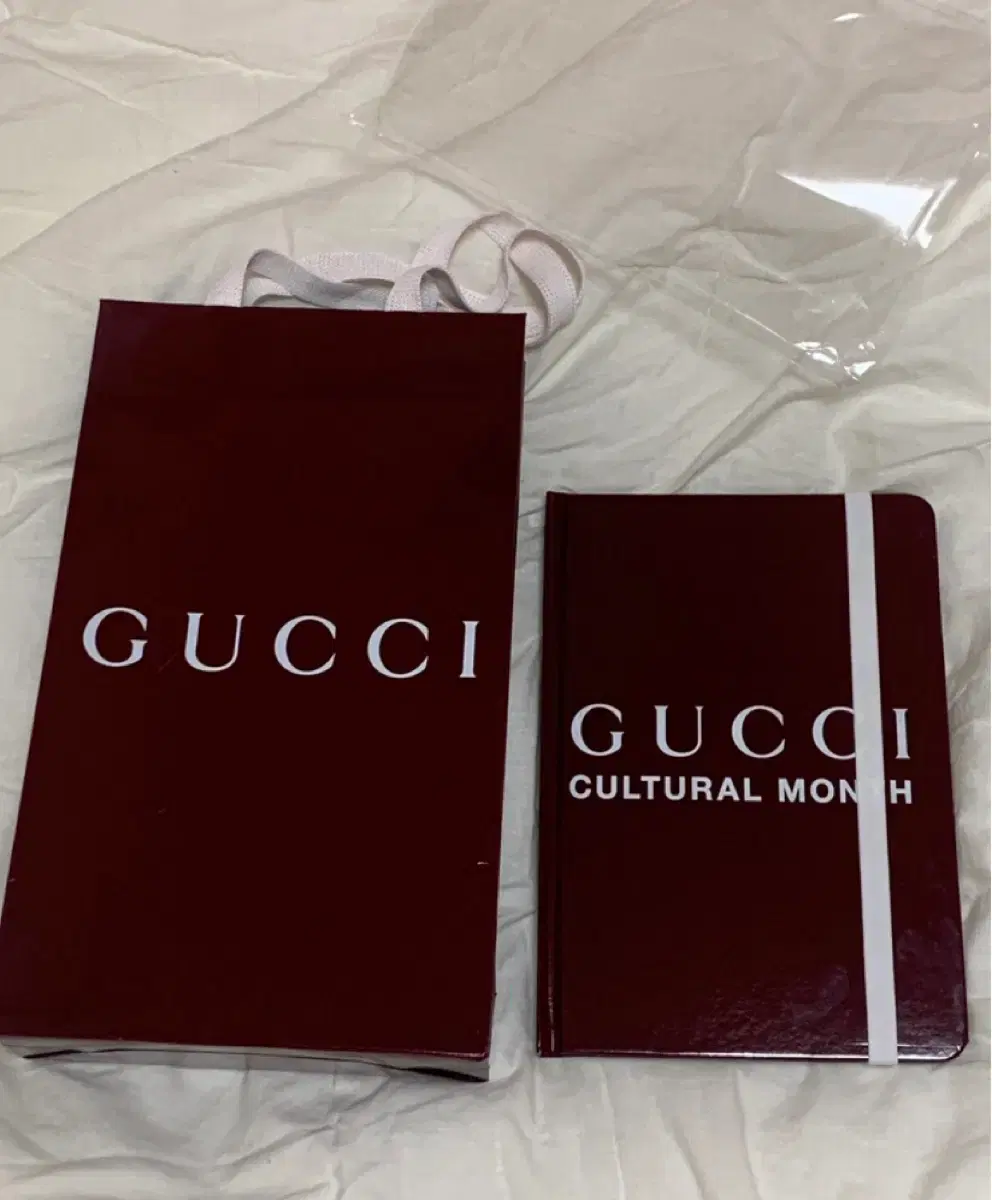 구찌 노트 GUCCI 새상품 (쇼핑백포함)