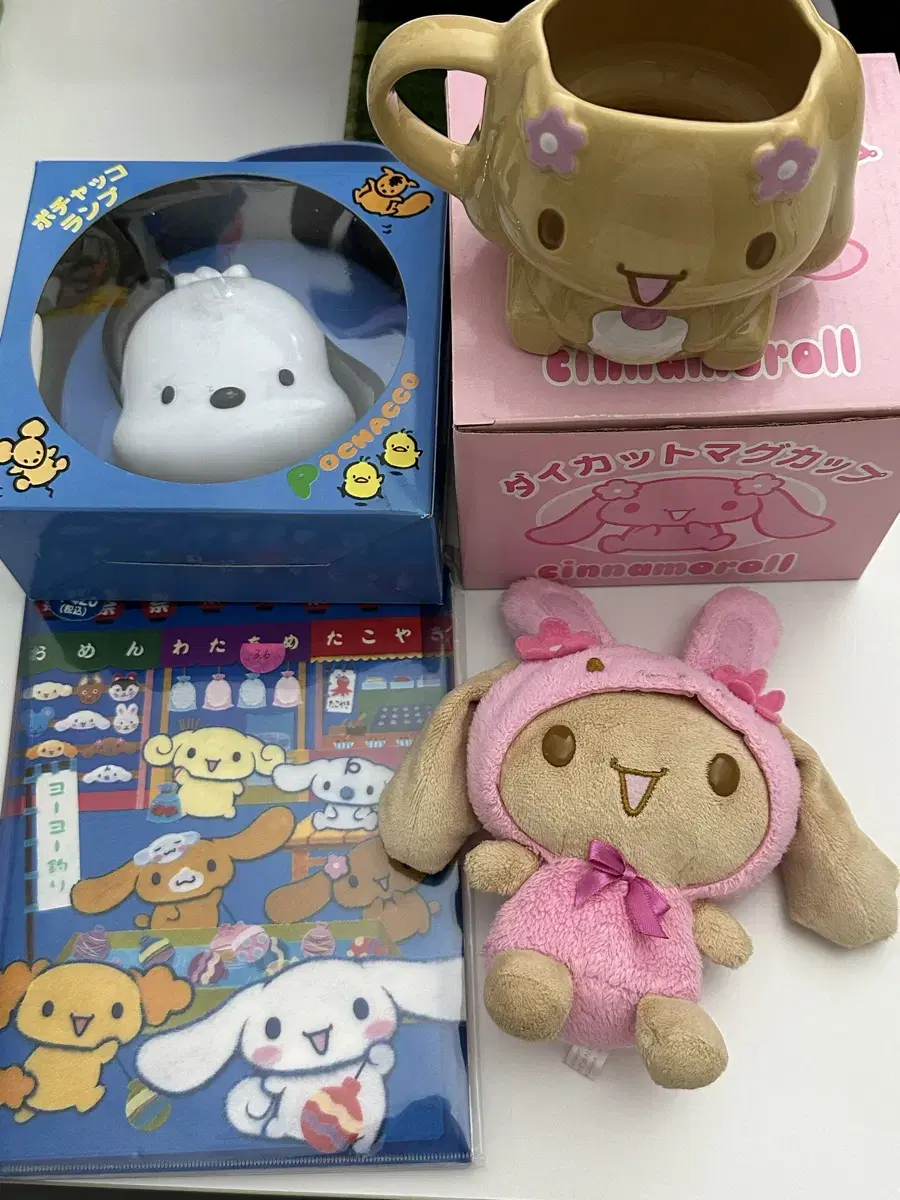 시나모롤 모카 토끼인형 머그컵 레터 포챠코 무드등 조명 일괄