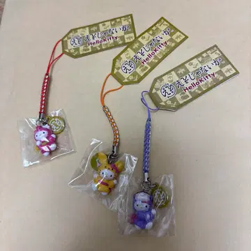 현지 키티 네츠케 후지큐 하이랜드 예쩐가나 스트랩