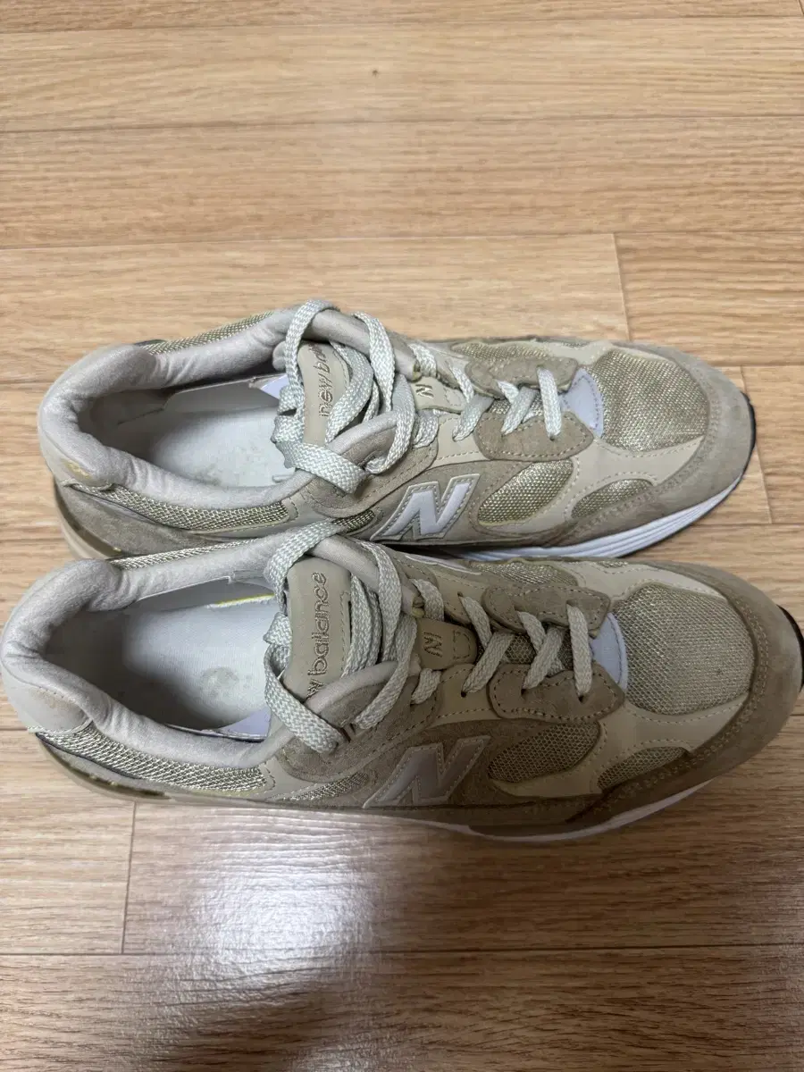 [US10] 뉴발란스 992 탄 M992TN