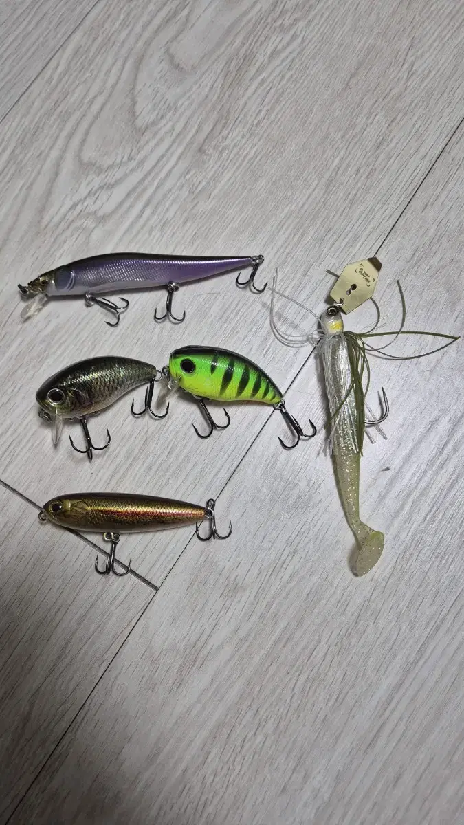 OSP, Buzzer Crank, Mega Bass, Vision, Ten, Junior, etc. Bass Roo