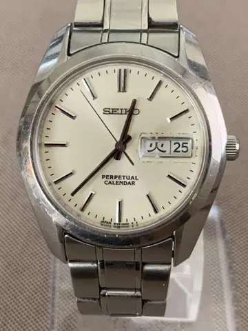 세이코 손목시계 퍼페츄얼 달력 8f33-0040