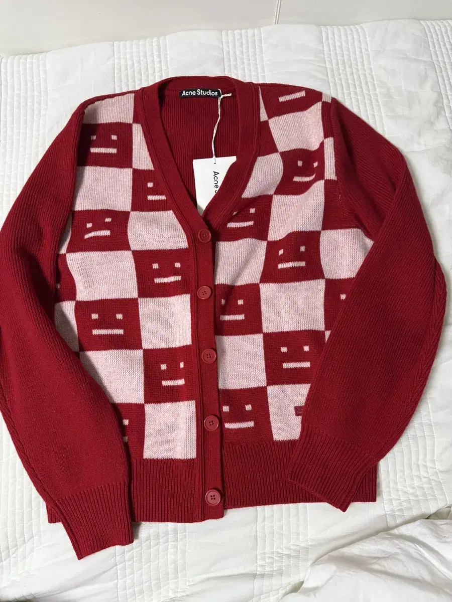 Acne Studios 아크네스튜디오 체크 가디건 레드