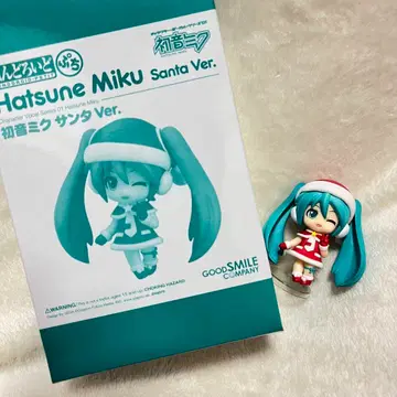 하츠네 미쿠 넨도로이드 쁘띠 산타 Ver. 피규어