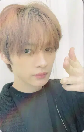 StrayKids KMstation LeeKnow -STAR 1st