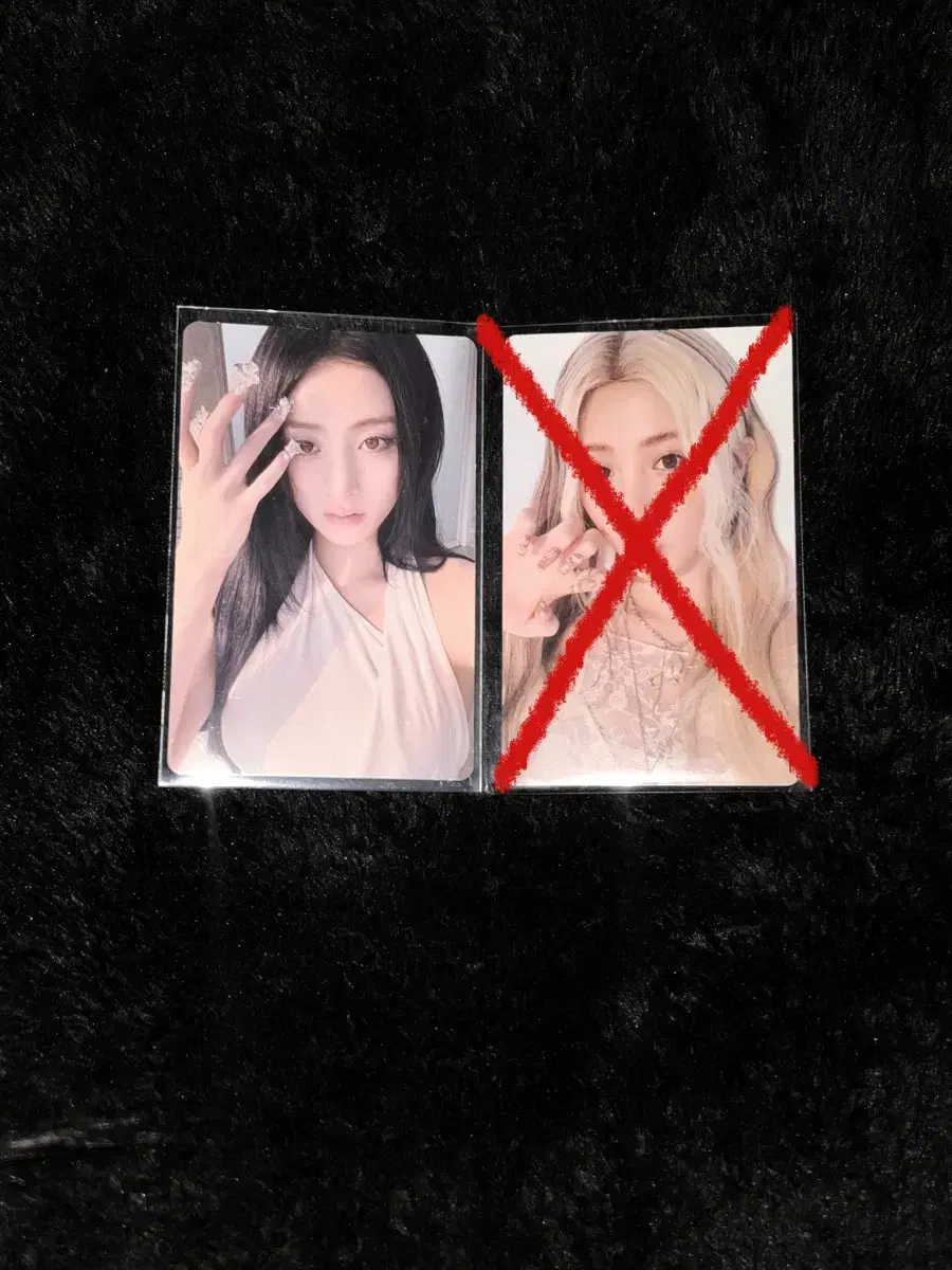 Le Sserafim huh yunjin HOT poca bulk WTS_Pre-order benefitsCOMPACT version