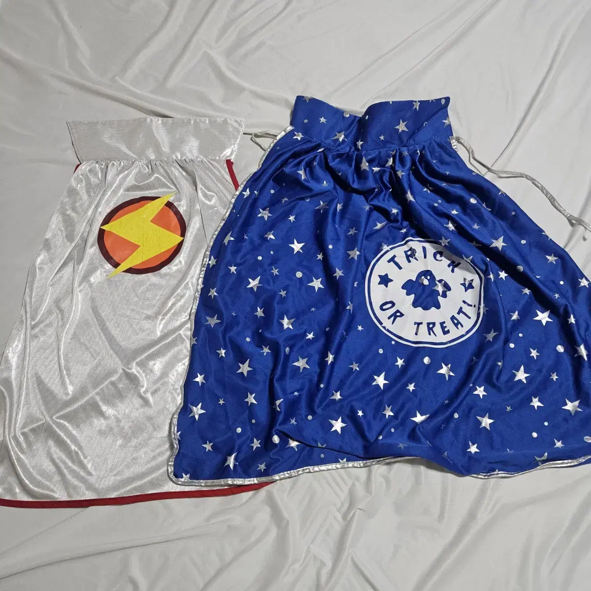 Lightning-proof cape-like baby clothes