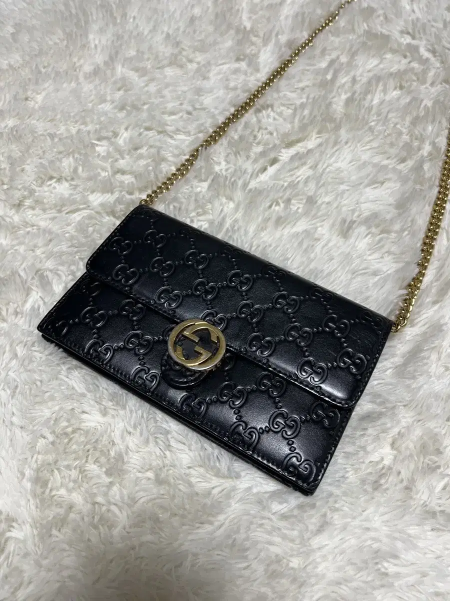 GUCCI Interlocking WOC Chain Bag Cross Bag