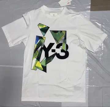 Y-3 그래픽 로고 티셔츠 화이트 사이즈 XS 미사용 새상품