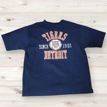 MLB 디트로이트 타이거즈 티셔츠 L사이즈 자수 로고