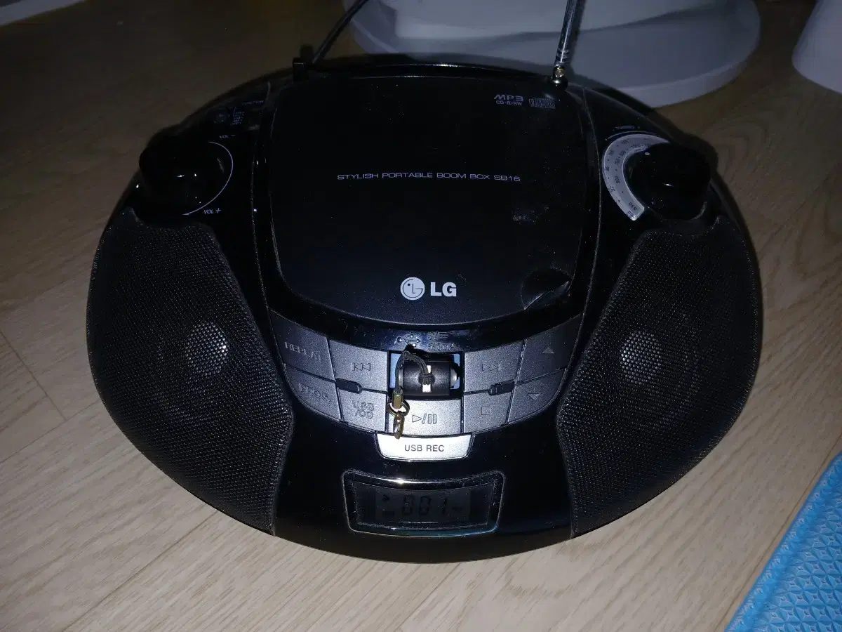LG 라디오 USB MP3 CD플레이어 오디오