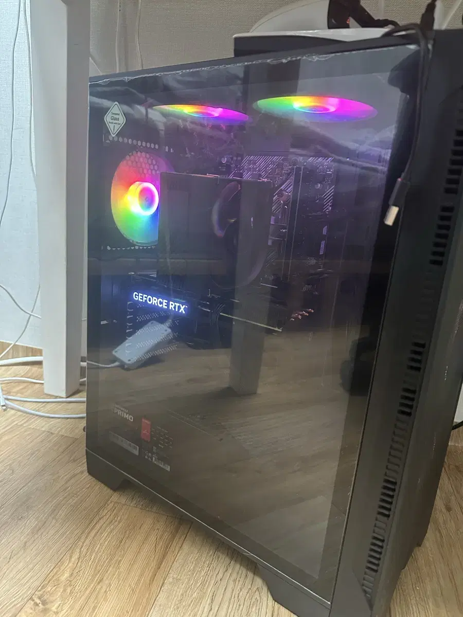 컴퓨터 RTX 4060Ti 8GB SSD 1TB 램 32GB