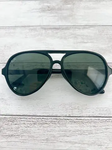 Ray Ban RB4152F