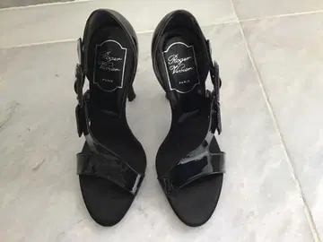 Roger Vivier 여성용 샌들 35 1/2