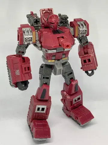 트랜스포머 유나이티드 UN-24 오토봇 전사/워패스