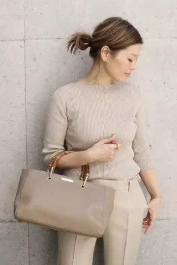새상품 두지엠 클라세 KATIE LOXTON 대나무 백