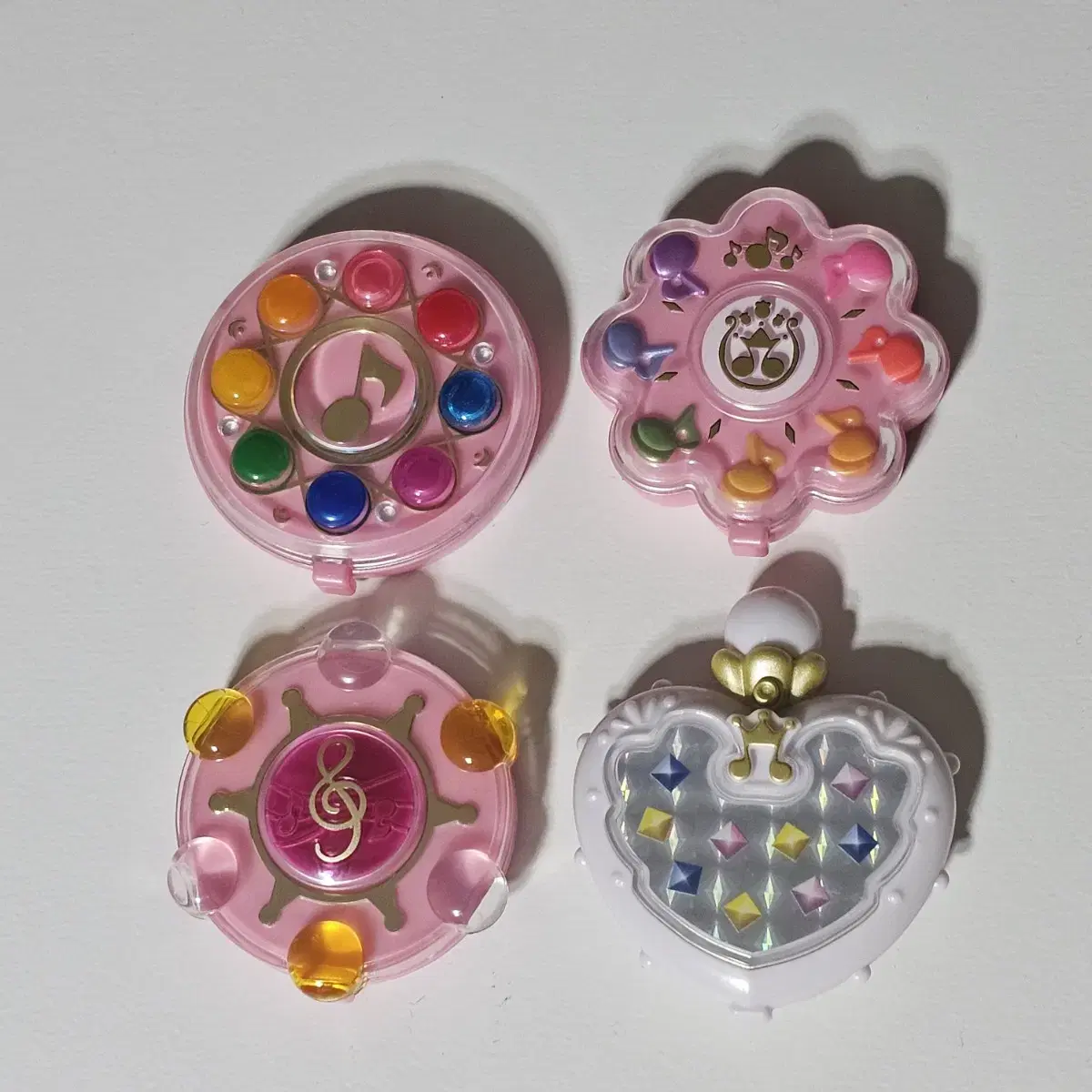 Little Wizard Remi Pirikaripirilala Compact Mirror Mirror Gacha 4 types in bulk