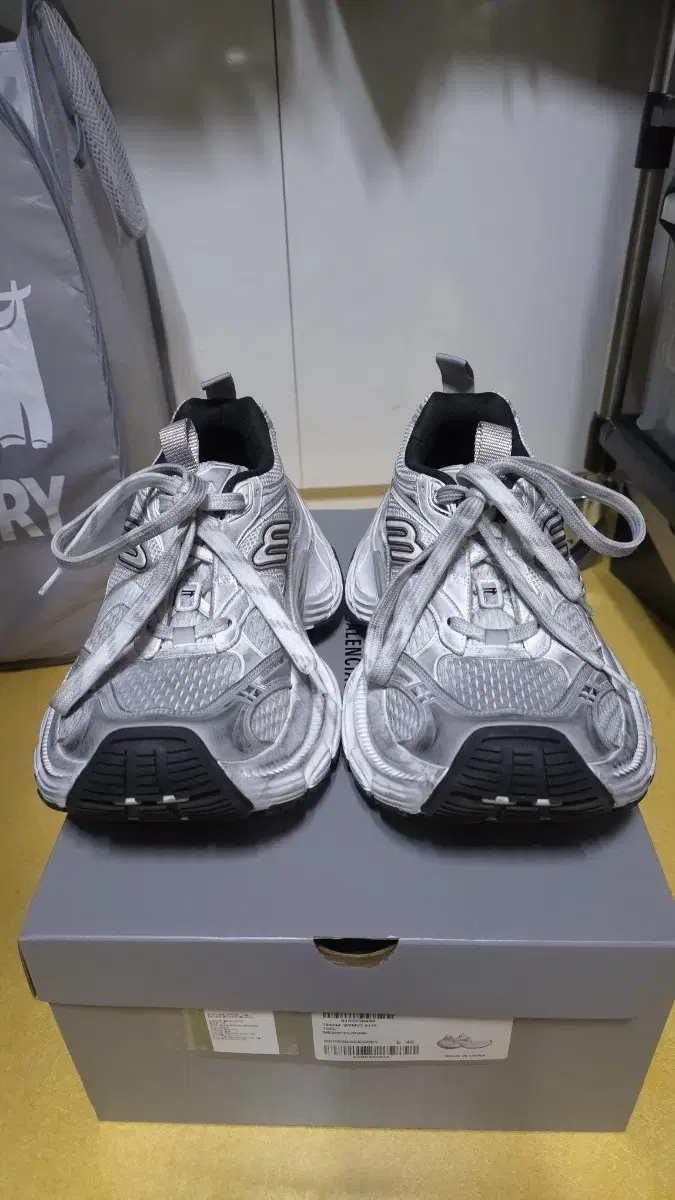 발렌시아가 10xl 익스클루시브 40