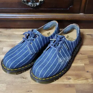 정가 36,000원 Dr. Martens MIE 1461 잉글랜드제 코튼