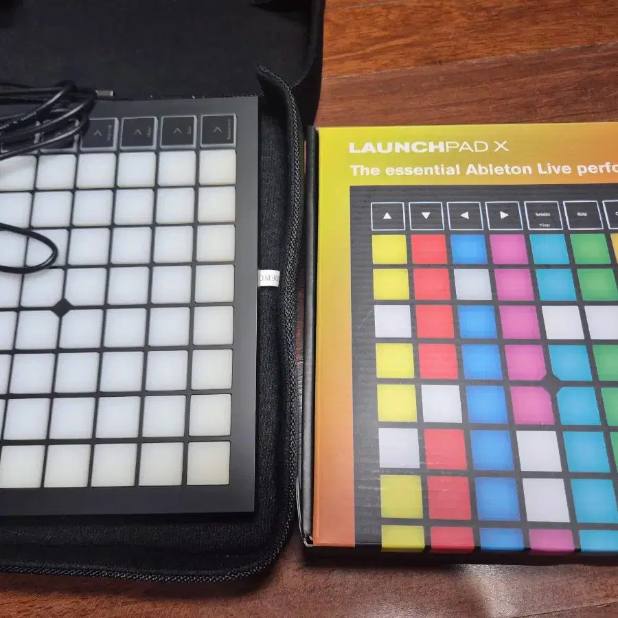 런치패드x 판매합니다