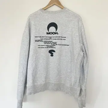 yurika akutsu moon 맨투맨