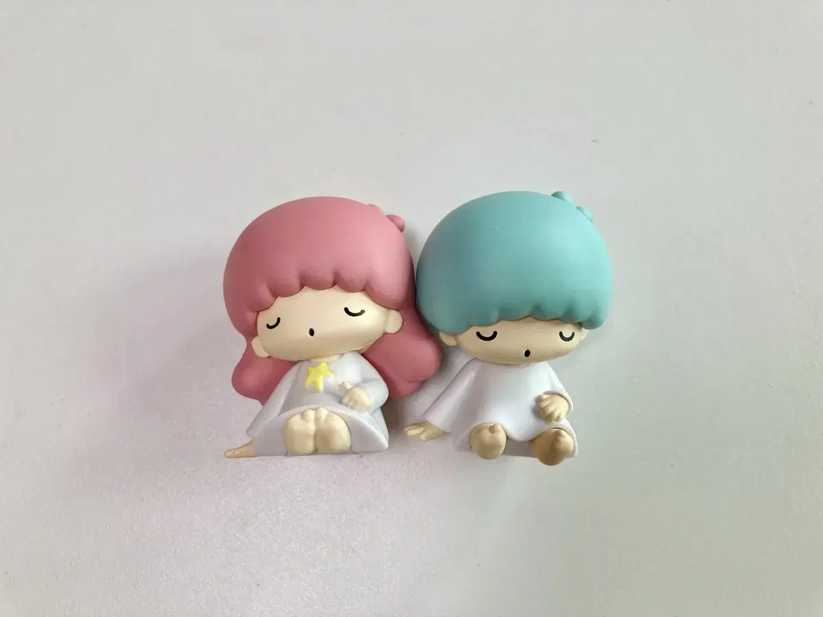 Sanrio Little Twin Stars Shoulder-Kung Gacha Figure Couple Set