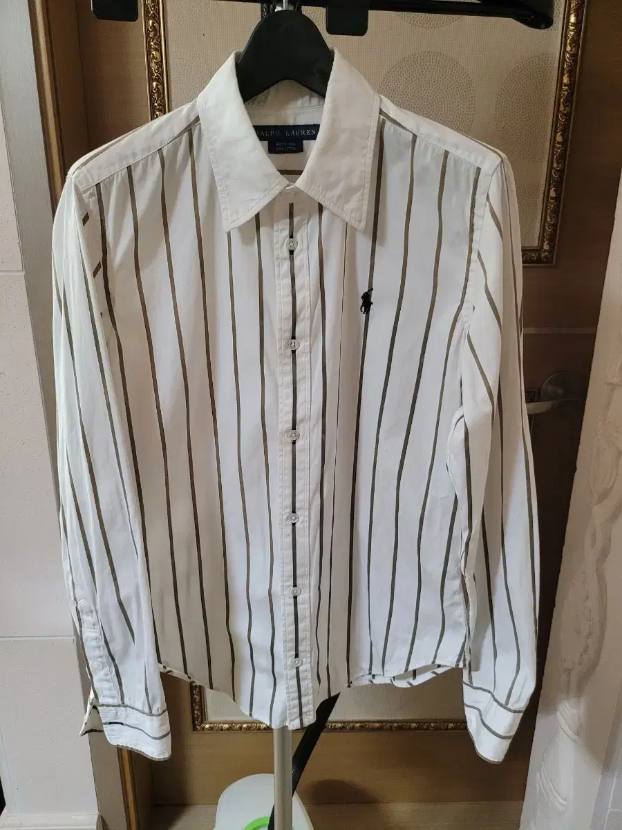 폴로 랄프로렌 여성셔츠  (size6) 44반 ~55반 가능