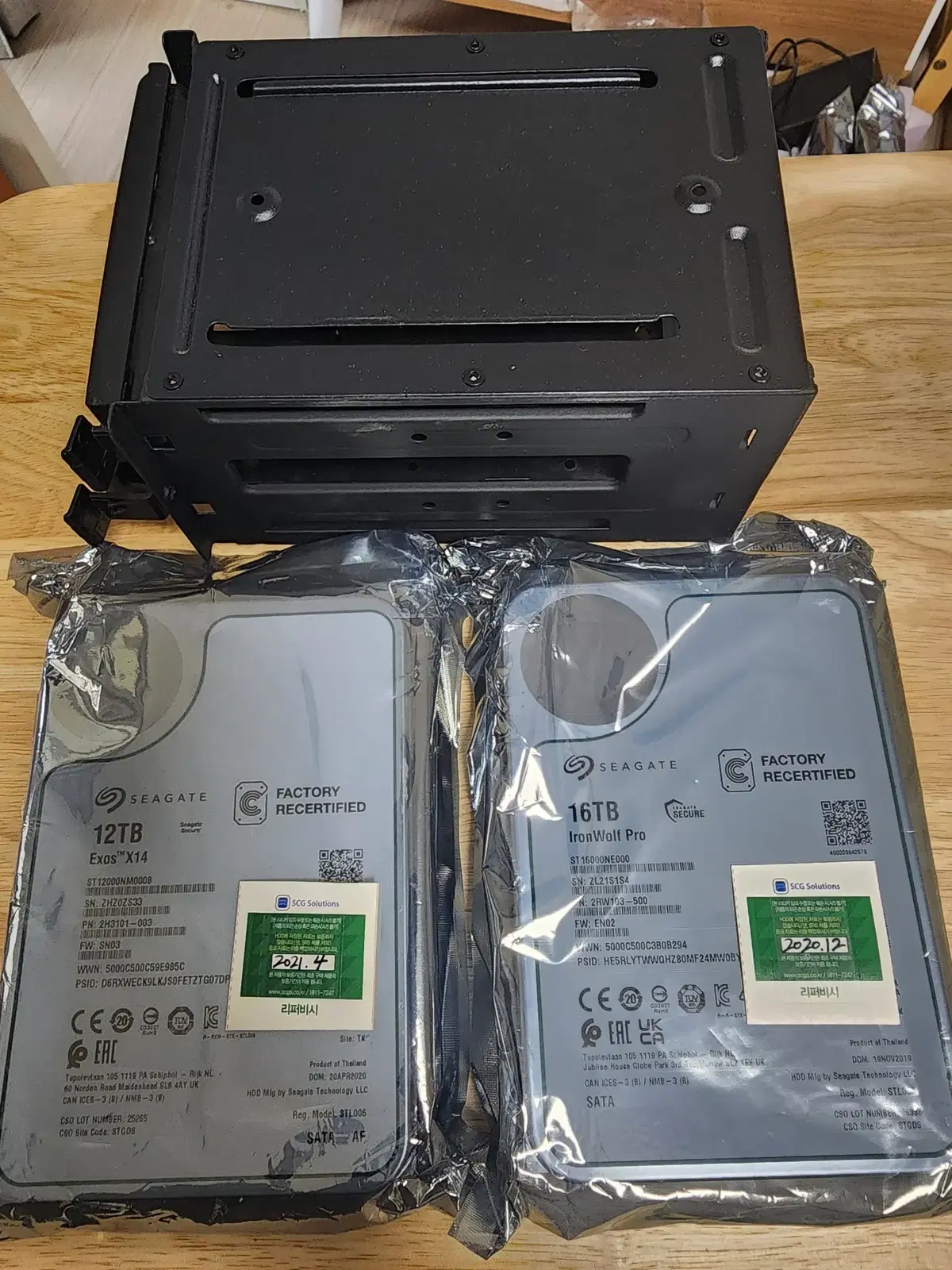 EXOS 12TB ,아이언울프 프로 16TB(테라/미개봉 하드/국내품
