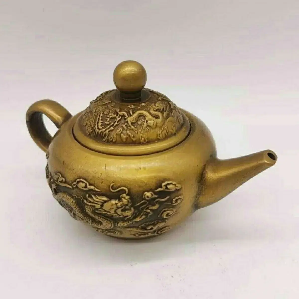 황동 장식품