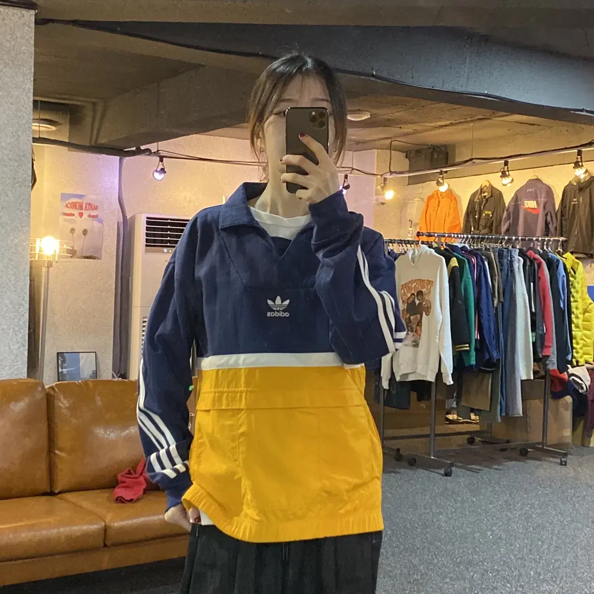 아디다스 오리지널 센터로고 스트라이프 배색 0127