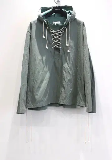 Urig CNC LACE UP ANORAK (VIRIDIAN)